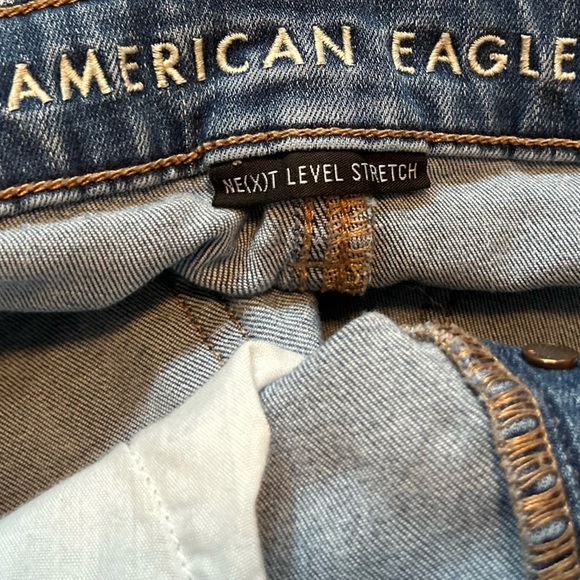 AMERICAN EAGLE SUPER HIGH RISE EXTRA STRECH JEGGINGS - Picture 8 of 8